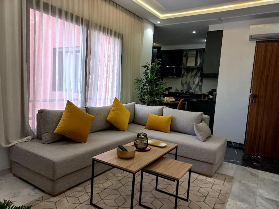 Appartement Cosy Au Coeur De Marrakech Avec Piscine Marrákes Kültér fotó