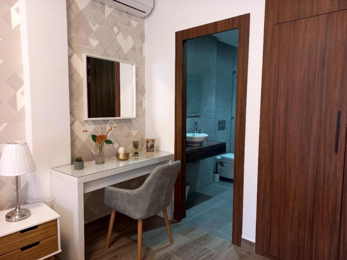 Appartement Cosy Au Coeur De Marrakech Avec Piscine Marrákes Kültér fotó